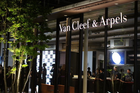 o0450029912178555144